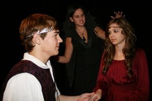 Mckenzie Kelly, Jared Phillips and Bailey Gray Photo